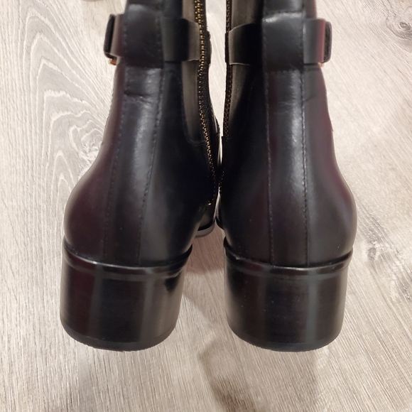 NEW Michael Kors Heather Black Leather Boots - Picture 14 of 14